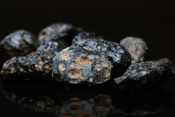 Meteorite Crystals Singapore Wholesaler